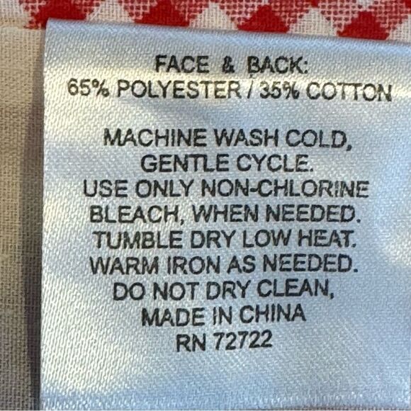 Britannica Home Fashions Tabbed Lady Bug 59” Valance NWOT - Picture 7 of 7